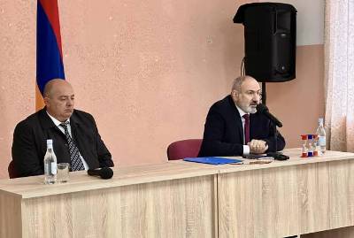 Пашинян объяснил жителям Тавуша, как наличие границы защитит их от посягательств Азербайджана