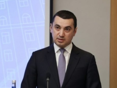 Ադրբեջանի ԱԳՆ-ն հերթական անգամ վայրահաչել է Ֆրանսիայի հասցեին