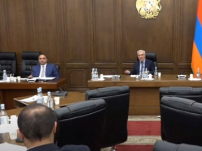 Շատ էժան է եւ շատ հեշտ է վարորդական վկայական ստանալը, եկեք բարդացնենք. Անդրանիկ Քոչարյան