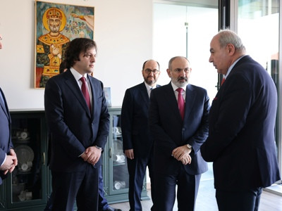 Nikol Pashinyan, Irakli Kobakhidze visit new building of Georgia embassy in Armenia