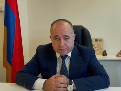 Экс-министр обороны Армении: Пашинян вместе с руководителями Азербайджана и Турции разрушает нашу государственность
