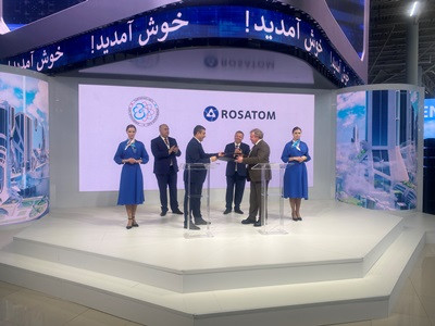 Armenia nuclear plant, Rosatom Service directors sign contract on new cooling systems for plant
