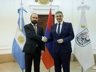Միրզոյանը հանդիպել է Բուենոս Այրեսի կառավարության ղեկավարի հետ