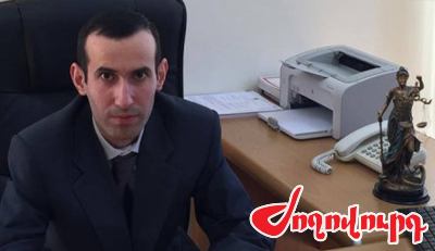 «Ժողովուրդ». Ներքին խմբում գրված հայհոյանքներին «լայք» դնելու համար դատավորը հեռացավ համակարգից