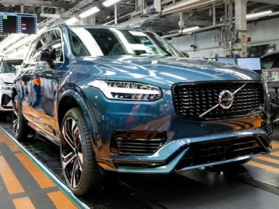 Volvo launches its last diesel car