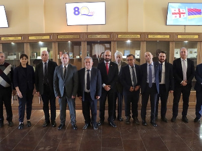 «Երկրները միայնակ ոչինչ չեն կարող անել». Գիվի Միքանաձեին՝ Հայաստանի ԳԱԱ-ում