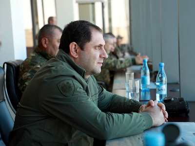 Պապիկյանն այցելել է «Բաղրամյան» զորավարժարան, մասնակցել օպերատիվ հավաքների շրջանակում ռազմական տեխնիկայի ցուցադրությանը