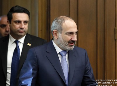 Newspaper: PM Pashinyan trying to put an end to Armenia-Russia relations hanging by a thread