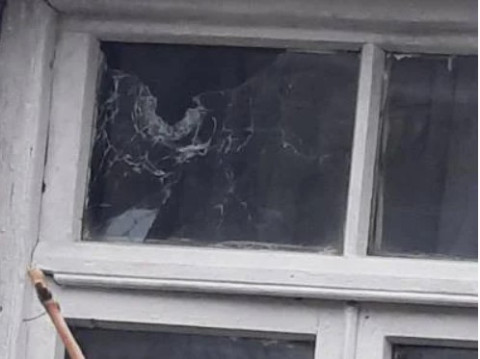 Житель армянского села Тех рассказал о пережитой ночи, когда азербайджанцы обстреляли окно его дома