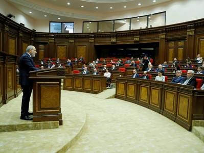Пашинян: Я лично обсуждал вопрос завода «Марс» с главой Правительства России