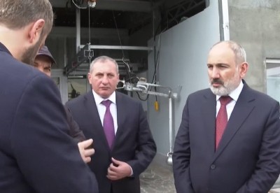 «Մեր նպատակը մարդկանցից փող վերցնելը չի». Փաշինյանն այցելել է Սպիտակի «Հակոբ Կարապետյան» ՍՊԸ-ի ֆերմային տնտեսություն
