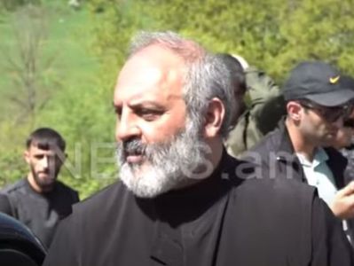 Галстанян - представителям властей: У меня хорошие новости - это ваш конец