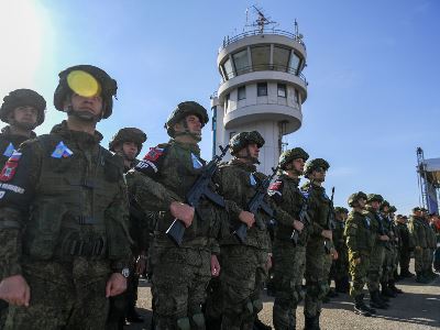 Пресс-секретарь Путина пояснил, почему российские миротворцы ушли из Нагорного Карабаха