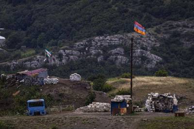 Newspaper: 3 Armenia-Azerbaijan border delimitation options discussed