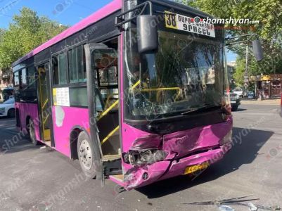 В Ереване очередное ДТП с участием автобуса
