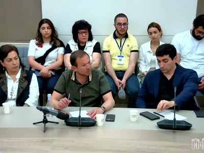 Աշխարհում չկա նման կառավարություն, որ օկուպացված տարածքներ ունենա ու սեփական ժողովրդին պատերազմով վախեցնի. Մանուկյան