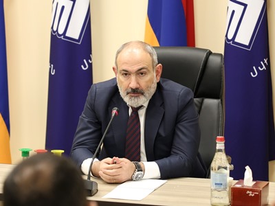 Никол Пашинян провел заседание правления партии «Гражданский договор»