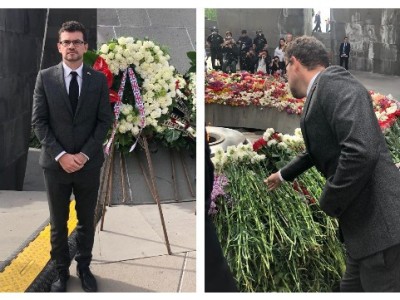 UK ambassador pays tribute to Armenian Genocide victims