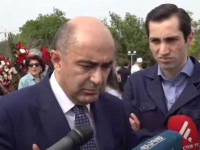 Марукян: Получается, что не нужно требовать у Баку покинуть оккупированные территории Армении?