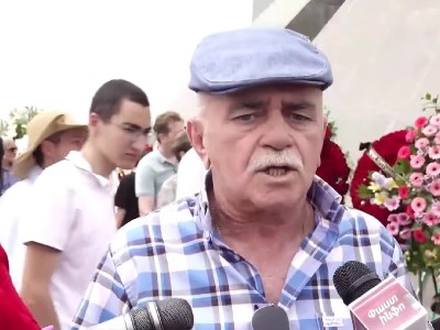Մենք պետք է այնքան ուժեղ լինենք, որ այդ սյունը հանենք ու տանենք Սումգայիթի մոտ դնենք. Մանվել Եղիազարյան