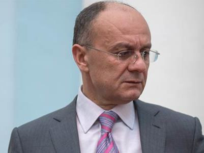 Сейран Оганян: Для отхода от своих позиций армия должна потребовать письменный приказ