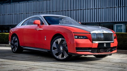 Rolls-Royce growing its factory so it can build more expensive cars