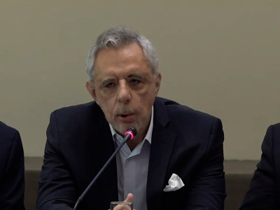 Former FM: Armenia needs change of power