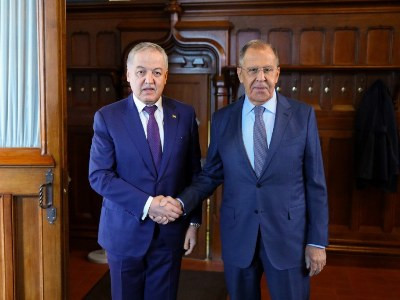 Лавров поговорил с главой МИД Таджикистана после ноты протеста