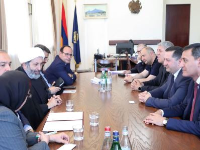 ԻԻՀ մշակույթի և իսլամական կապերի կազմակերպության ղեկավարն այցելել է ԵՊՀ և Երևանի թիվ 35 հիմնական դպրոց