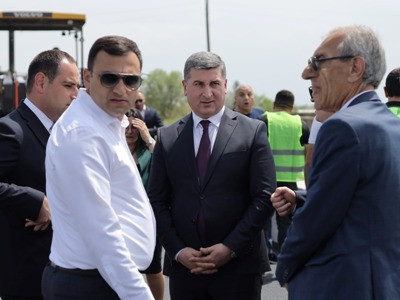 ՏԿԵ նախարարը Արմավիրի մարզում հետևել է ճանապարհաշինական աշխատանքների ընթացքին