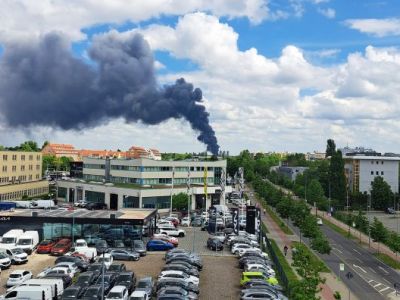 Huge fire breaks out in Berlin plant