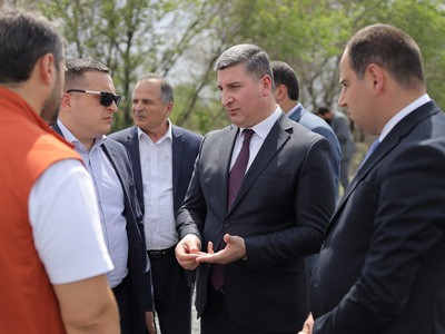 ՏԿԵ նախարարը հետևել է Մեծամոր–ՀԱԷԿ ավտոճանապարհի հիմնանորոգման աշխատանքներին