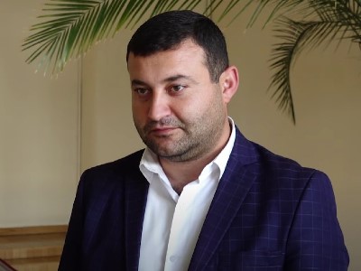 Բագրատ Սրբազանն իր քարոզը պետք է անի աղոթքների միջոցով․ ՔՊ պատգամավոր