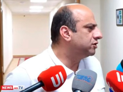 Բագրատ Սրբազանն իր հիմնական գործը թողել, ուզում է զբաղվել քաղաքականությամբ, բայց անհաջող մեկնարկ է արել. Ղալումյան