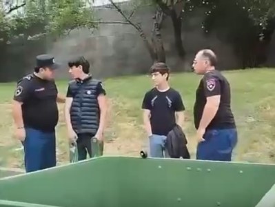 В Ереване полиция подвергла приводу двух несовершеннолетних