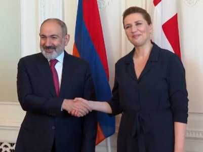 Armenia PM meets with Denmark colleague