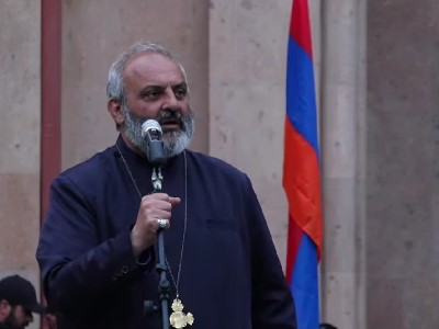 Баграт Галстанян встретился с тремя бывшими премьер-министрами Армении: завтра встречи продолжатся
