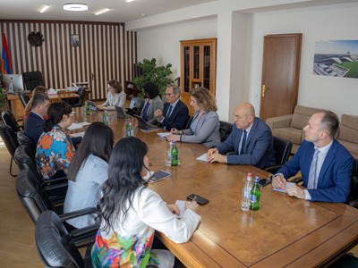 Սանոսյանը և IFC տարածաշրջանային փոխնախագահը քննարկել են էներգետիկ ենթակառուցվածքների զարգացման հարցեր