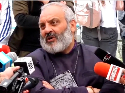 Սփյուռքից շատ մեծ աջակցություն կա. Բագրատ Սրբազան