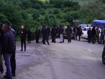 Kirants villagers reopened Armenia-Georgia interstate road after meeting with Tavush governor, local resident says