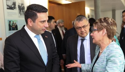 Ալեն Սիմոնյանը հանդիպումներ է ունեցել Կանադայի սենատի նախագահի և Քաթարի խորհրդարանի փոխխոսնակի հետ