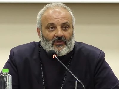 Բագրատ Սրբազանը չբացառեց, որ հնարավոր է վարչապետի թեկնածուի անուն քննարկվի