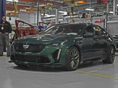 General Motors-ն իր 120-ամյակի առիթով առաջարկել է հատուկ հաճախորդներին ընտրել գույներ Cadillac Celestiq մոդելի համար