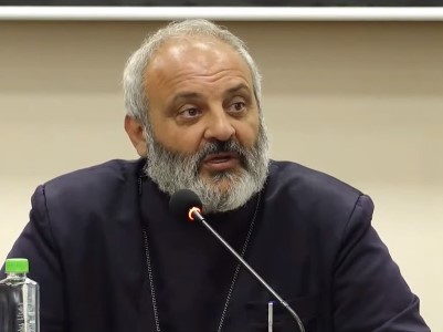 Архиепископ Галстанян: Процесс отстранения от власти должен происходить в рамках закона