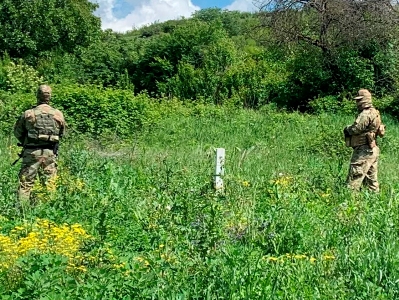 3 markers installed in Armenia’s Kirants village at night