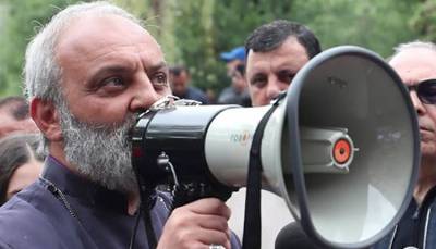 Newspaper: Armenia opposition to start more active actions