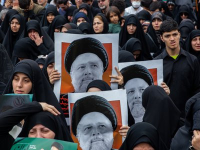 People of Tabriz bidding last farewell to Iran president, FM