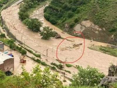 Akhtala Bridge has come under water, it is impossible to cross, says mayor