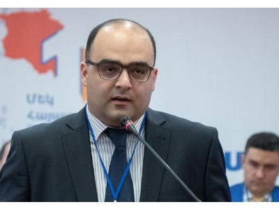 Հյուսիս-Հարավ աշխարհաքաղաքական գծի մեջ երեք գործոն խառնում են Հարավային Կովկասում Թուրքիայի խաղաքարտերը. Վահե Դավթյան