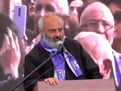 Archbishop Bagrat Galstanyan delivering message at Yerevan Republic Square